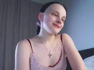 Cam4 Adult Video Chat of AlyceLelacheur