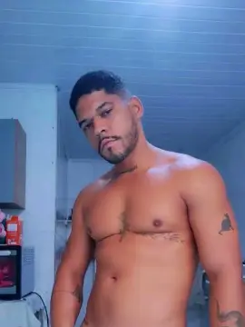 Cam4 Free Porn Cam of RealCriadoRio