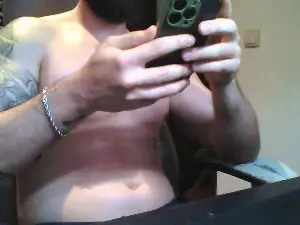 Cam4 Adult Webcam of Uncutedone
