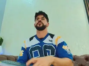 Cam4 Sex Cam of Petesevanss