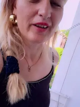 Cam4 Live Sex Cam of mariaperla