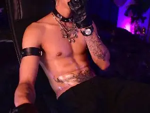 Cam4 Live Sex of DemonKushx