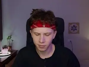 Cam4 Live Porn of mrarty3
