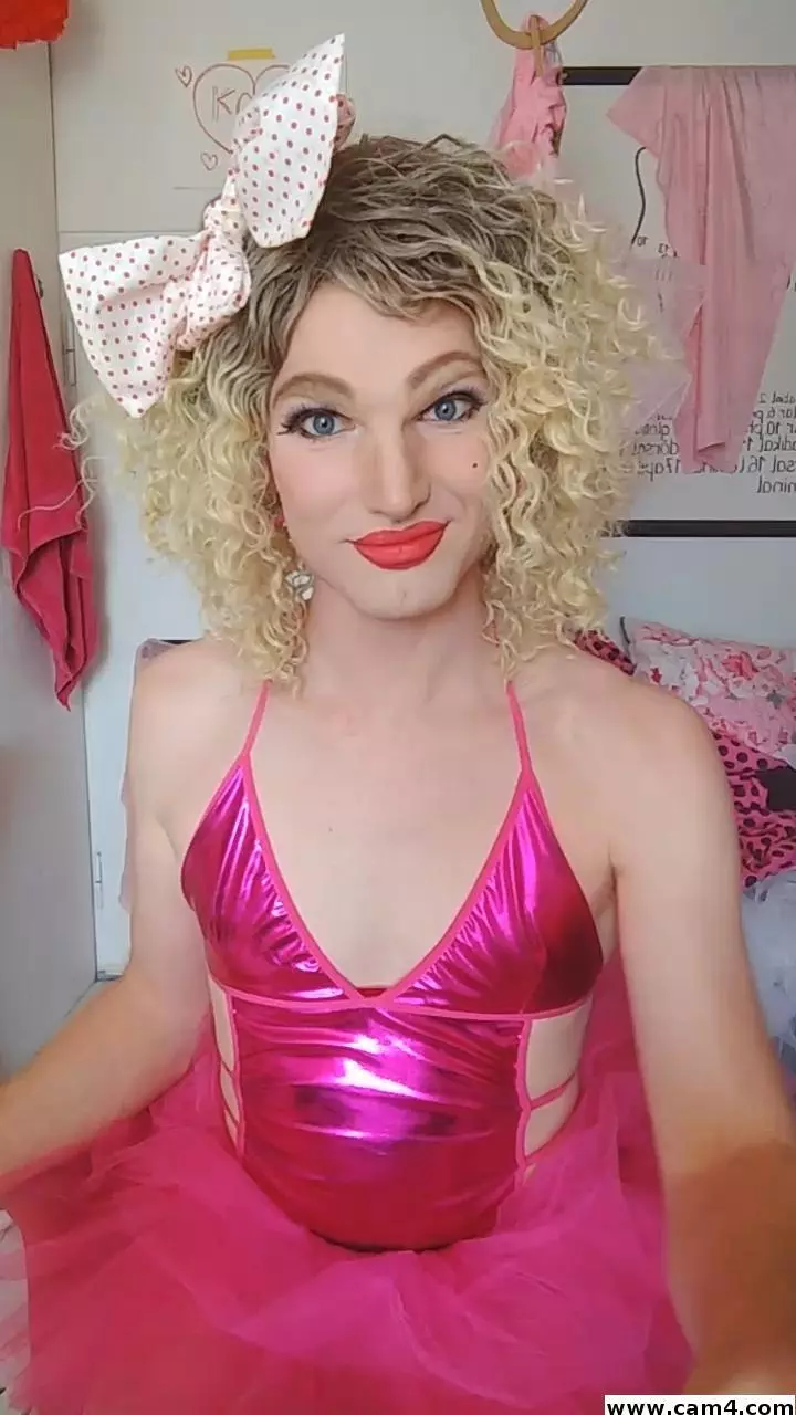 pinkyfagyboy