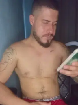 Cam4 Free Live Porn of polaco061