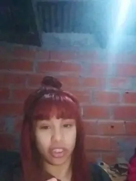 Cam4 Free Live Porn of morena652