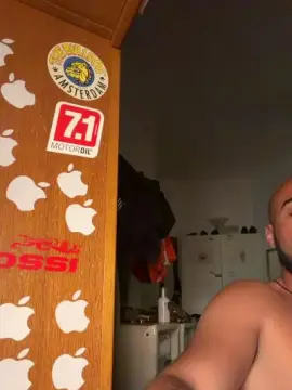 Cam4 Live Sex of corrado94iclou3