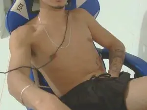 Cam4 Free Live Porn of novinhorj19anos