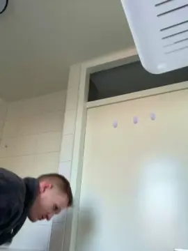 Cam4 Live Sex Cam of HornyPornyGuy