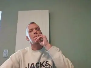 Cam4 Free Porn Cam of Benyd66