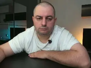 Cam4 Free Live Porn of DravenPeak