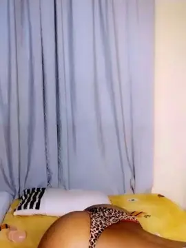Cam4 Watch Live Sex Cams of snowfox254
