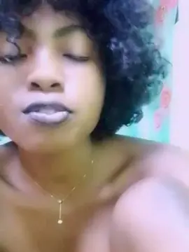 Cam4 Watch Live Sex Cams of elia220