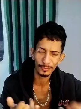 Cam4 Live Porn of Theyllors2