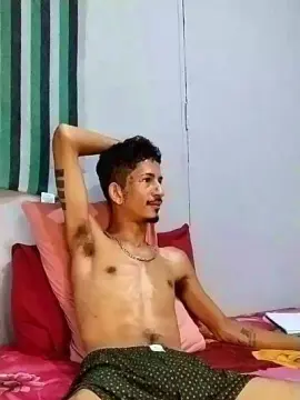 Cam4 Live Sex Cam of Theyllors2