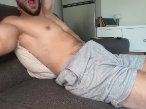 Cam4 Adult Webcam of Roylarry