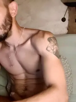Cam4 Free Porn Cam of Araboy30