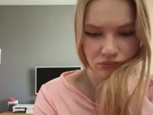 Cam4 Adult Webcam of LilliamToo