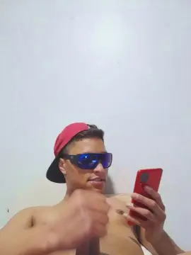 Cam4 Live Porn of Vini_putao23