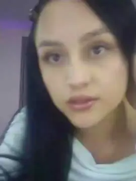 Cam4 Adult Video Chat of emily_Bl