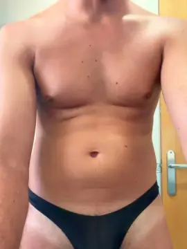 Cam4 Free Live Porn of alexx221