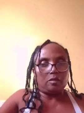 Cam4 Adult Video Chat of momsexy_xxx