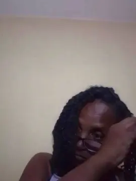 Cam4 Live Sex Cam of momsexy_xxx