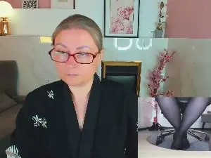 Cam4 Live Sex of AlexandraKind