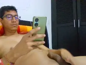 Cam4 Adult Webcam of luis_thebig