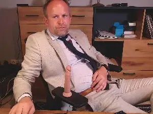 Cam4 Nude Webcam of 34yochemcock
