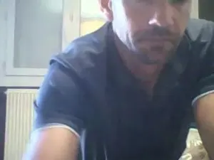 Cam4 Watch Live Sex Cams of hotfrenchcho