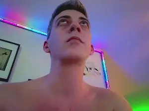 Cam4 Watch Live Sex Cams of HuGo4K