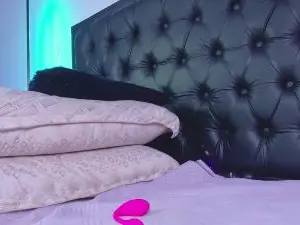 Cam4 Sex Cam of Vanessa_Mejiia