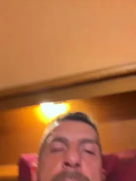Cam4 Live Porn of builder1