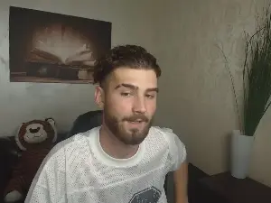 Cam4 Live Sex of KyloEast