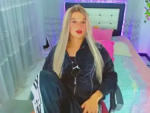 Cam4 Best Webcam of monserrat18