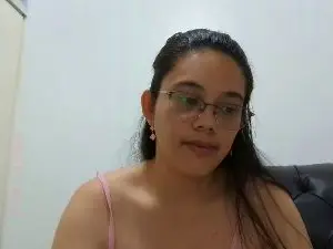 Cam4 Watch Live Sex Cams of simplesyndyxx