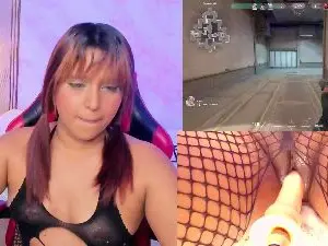 Cam4 Free Porn Cam of NikoleBaker