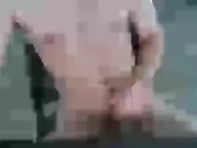 Cam4 Live Sex of hairytboy1