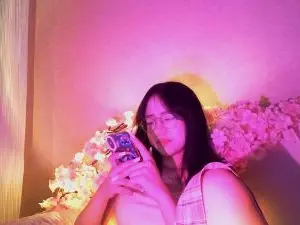 Cam4 Live Sex Cam of JuliaMaugeri
