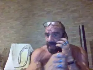 Cam4 Live Sex of TomiPsexy