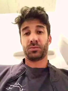 Cam4 Live Sex of okeynah