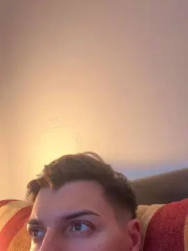 Cam4 Free Live Porn of ThomasRM98
