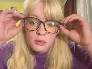 Cam4 Live Sex of JulieCabotaje