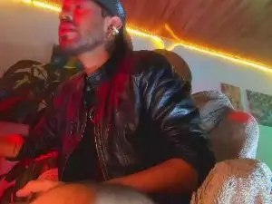 Cam4 Live Sex Cam of pablomontiel1