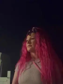 Cam4 Live Porn of wetNwildPim
