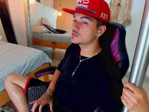 Cam4 Free Porn Cam of Briian__
