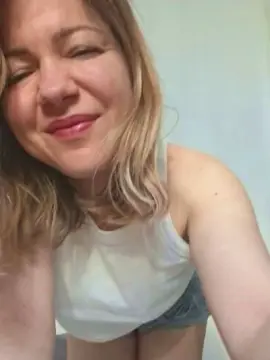 Cam4 Sex Cam of Malika025