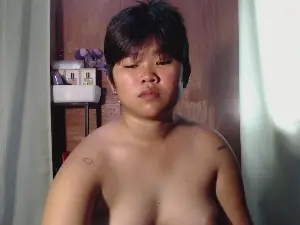 Cam4 Watch Live Sex Cams of PinayTiara