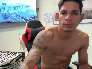 Cam4 Free Live Porn of jordancool09